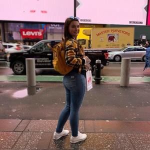 Meet your Posher, Bailey